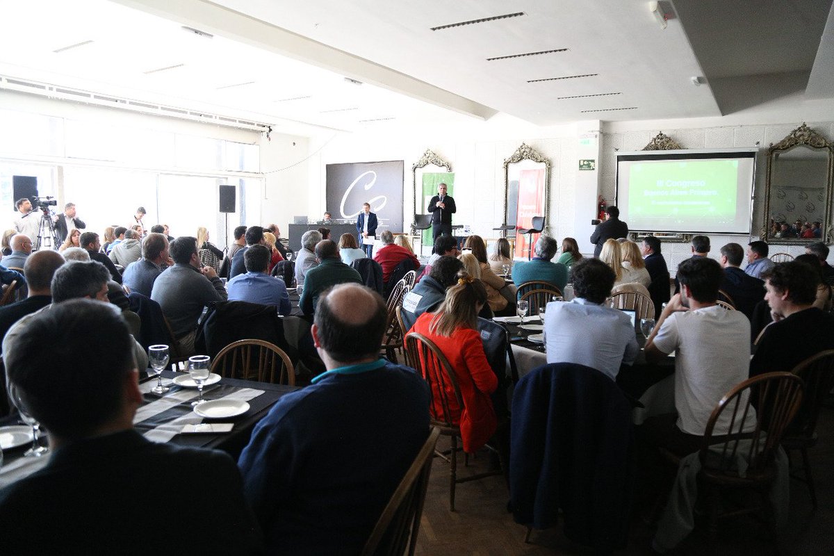 #AHORA El intendente <a href="/BritosGuillermo/">Guillermo Britos</a> realiza la apertura del III Congreso Vecinalista de Buenos Aires Primero, que se realiza en #Chivilcoy, con un gran marco de participantes de distintos municipios de la Provincia de Buenos Aires