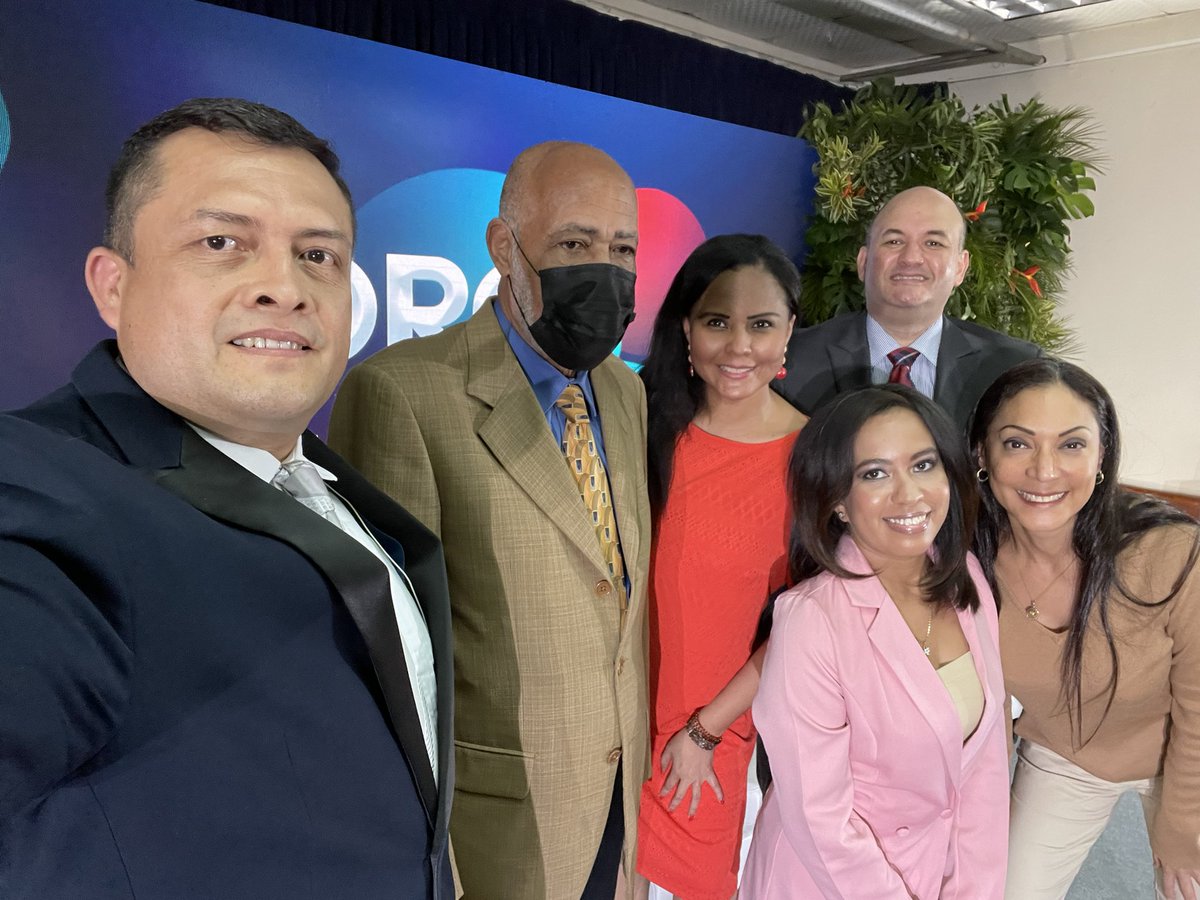Elizabeth Garrido A. tweet media