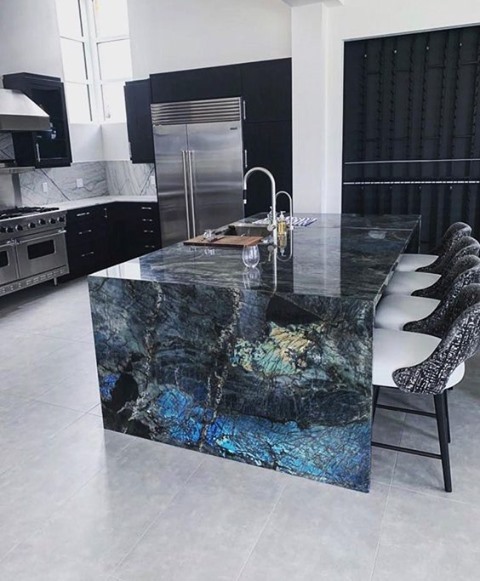 Marbledotcom's tweet photo. Blue quartzite is a gorgeous natural stone that will add an exotic touch to your home 💙✨
#kitchenisland #bluecountertop #kitcheninspo #kitchenrenovation #kitchenupdate #dreamkitchen #spaciouskitchen #waterfallisland #kitchenisland https://t.co/Slm3FCNDid