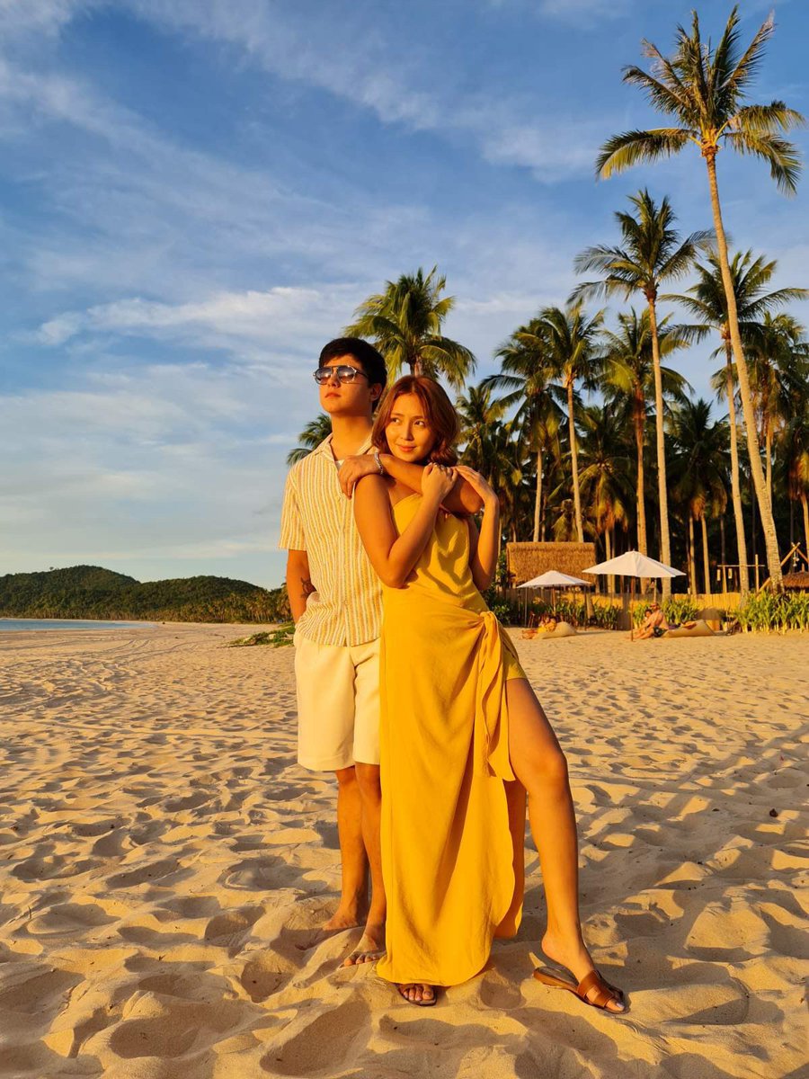 immarygracee's tweet photo. Met each other by chance, stayed together by choice. Happy 11th, Kath and DJ. 🌻 #KathNiELEVEN https://t.co/psmzTCTO6T