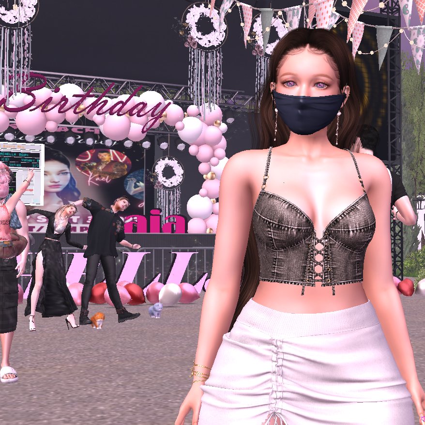TLATF00's tweet photo. ๐nom! nom! ๐ Happy birthday to Maia Lyre! ๐
I was 2hrs late LMAO! so unprepared! ๐
Glad I made it!๐ Happy to see you all again! ๐
#secondlife #slresident #slparty https://t.co/KsKlDpjaj8