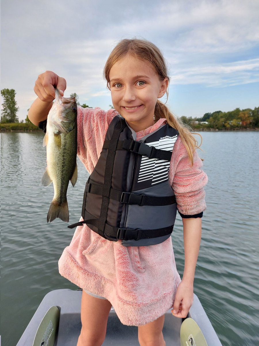 Girls fish too
#fishing #kayakfishing #girlsfishtoo