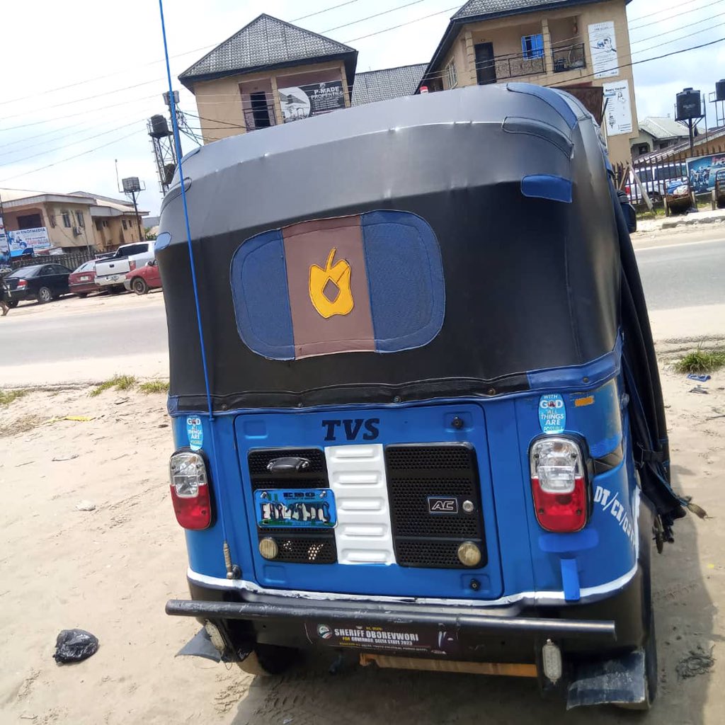 PropertyCalls's tweet photo. Tricycle (KEKE) FOR SALE
call-07068326772
Warri Deal FAST RUSH π₯π₯
- Perfect working condition
- Location Osubi
- Price 900k Slightly negotiable
Buy & Drive
#WarriTwitterCommunity #PropertyCalls #PeterObi https://t.co/zIO84zj7dz