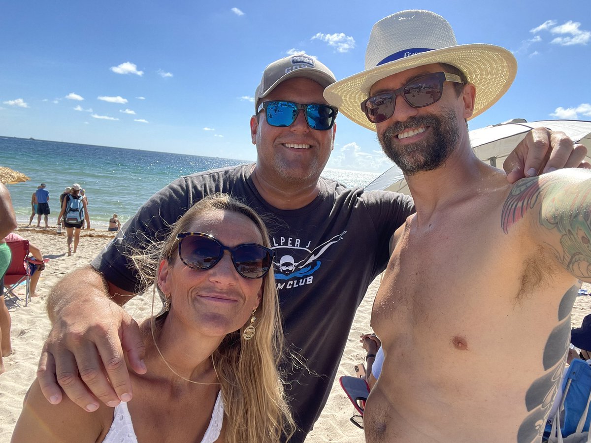 j_alper's tweet photo. Remarkable day for racing, fun, &amp; friends 😎🌴🏊🏽‍♀️ https://t.co/yS4oKAkufa
