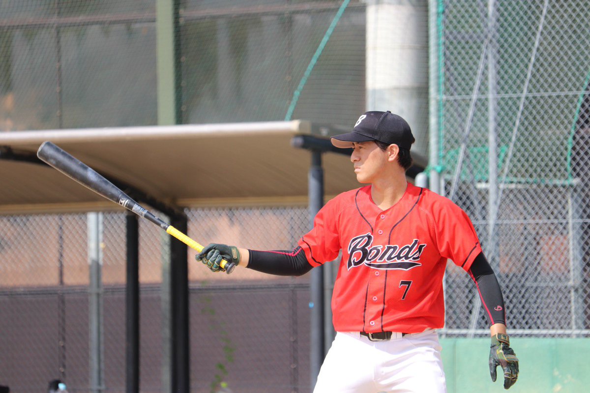 10Bonds's tweet photo. 《近大リーグ vsButtocks》

7-1で勝利👏

3番、4番のホームランが飛び出し快勝✨

次も勝つ💪☺️

#vsButtocks
#近大リーグ
#Bonds
#ボンズ
#近大野球サークル
#近畿大学
#近大 https://t.co/W7xcJ32Yil