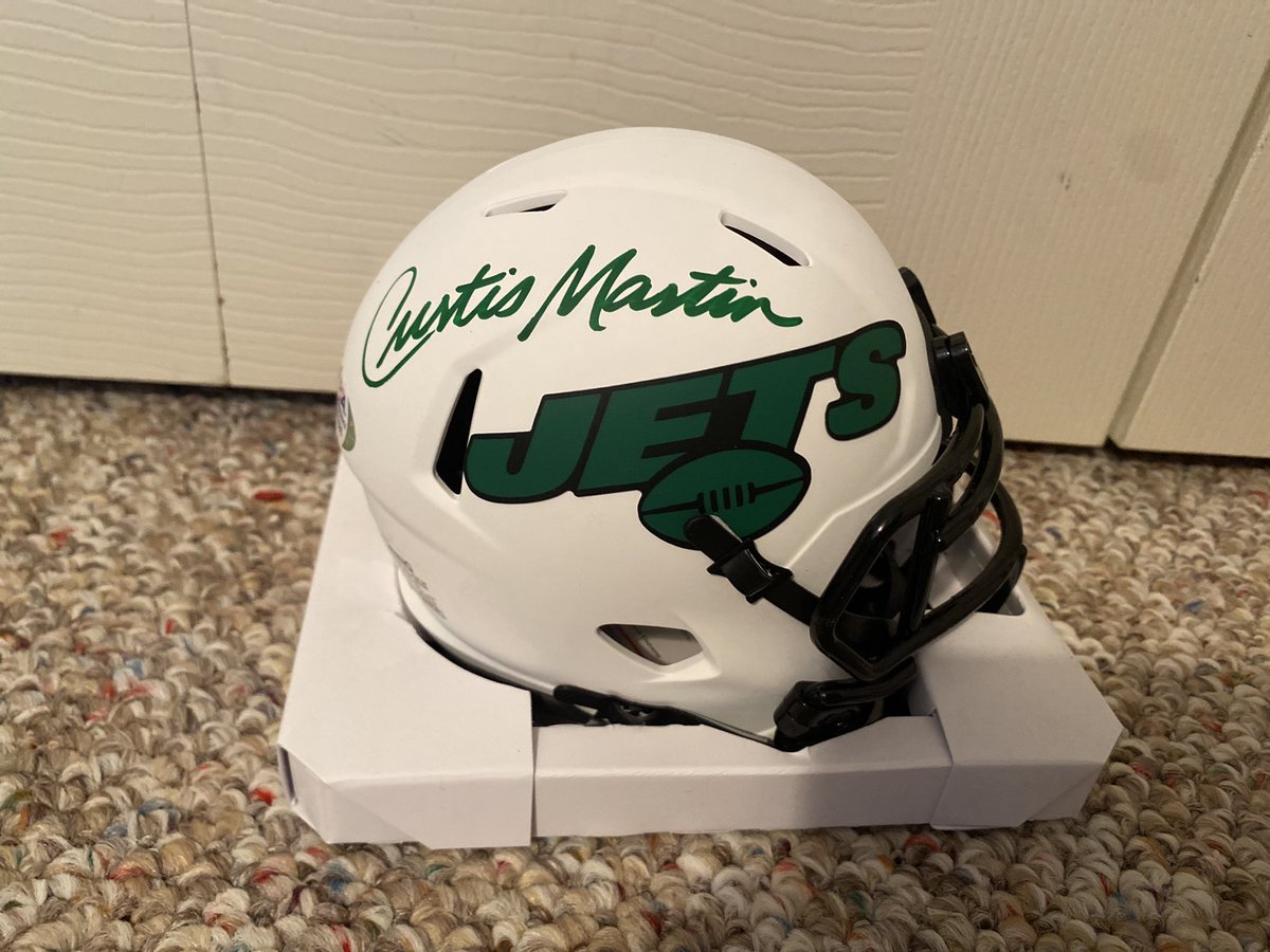 Signed Sports Jerseys and Memorabilia tweet media