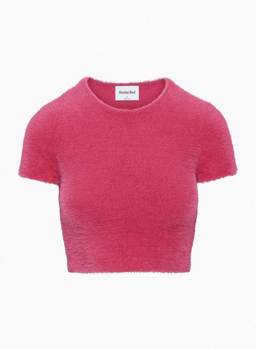 softbootyheaux's tweet photo. so fucking ready for sweater season / @ARITZIA https://t.co/ty3SDQBrul