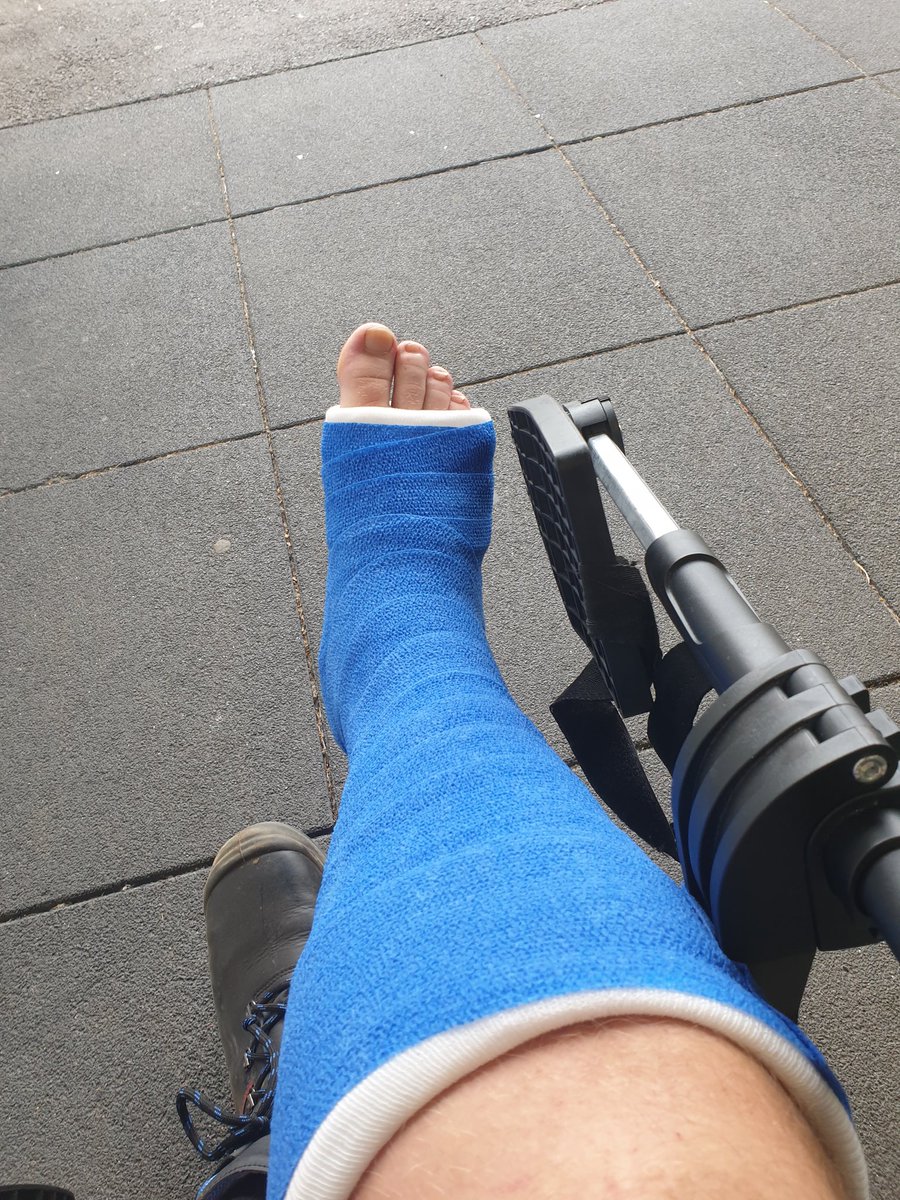 We gaan weer eens een leuke activiteit doen met de maten 🙈 mijn dag/avond zit er vroeger op #bachelorparty