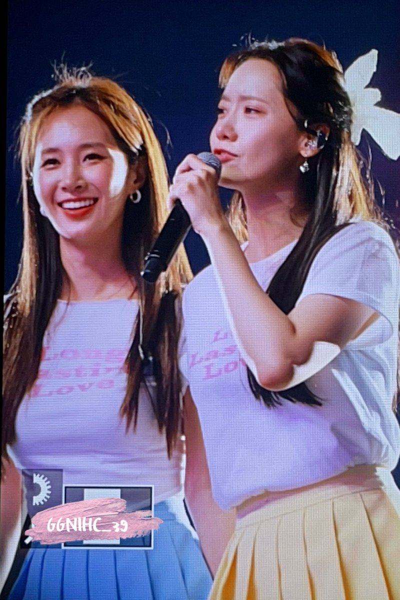 220903 팬미팅 #윤아 #YOONA
뿌잉 ㅜㅜ