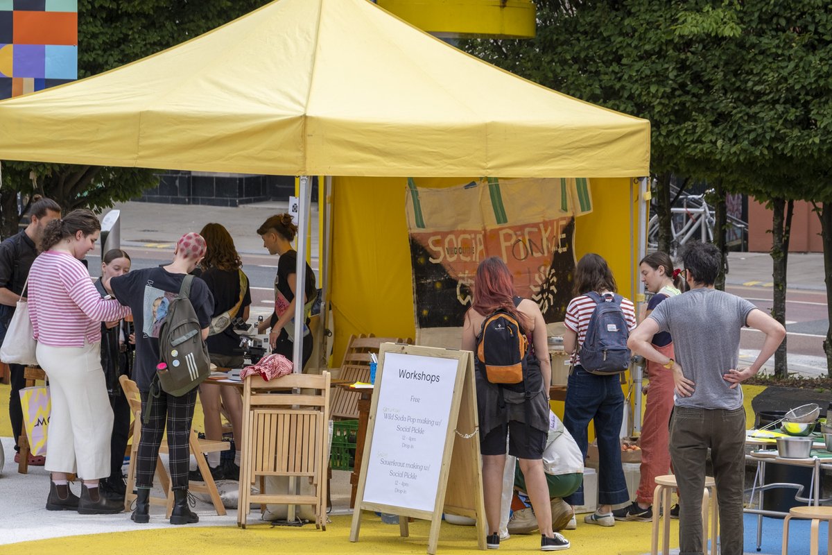 Mark_iD8's tweet photo. Social Pickle is at the Out and About creative w/e tomorrow 4th Sept in the CIQ square on Paternoster Row, Sheffield. They are group of artists, scientists, chefs and friends who use fermentation as a tool for connection
@SiteGallery
@streetartsheff
@VisitSheffield @theworkstaion https://t.co/tqKAca7W9c