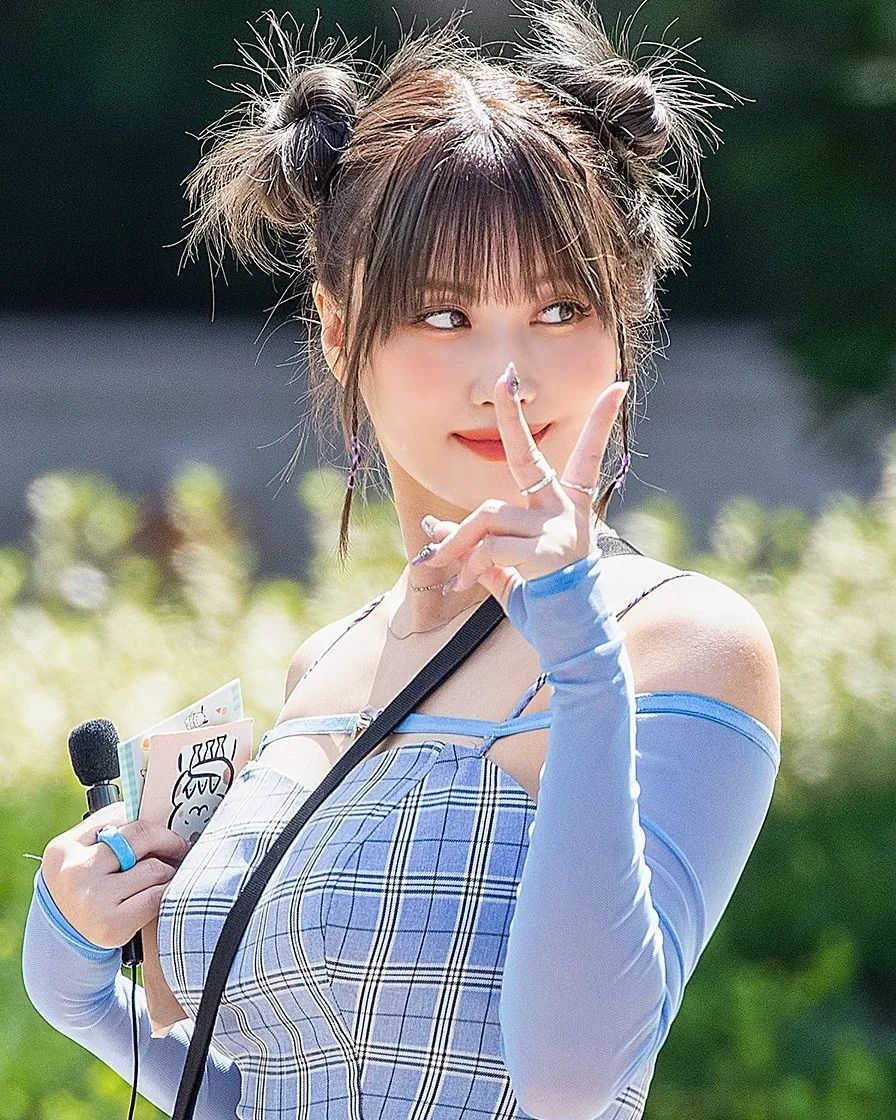 220903: 💙💙💙 #MOMO #모모
