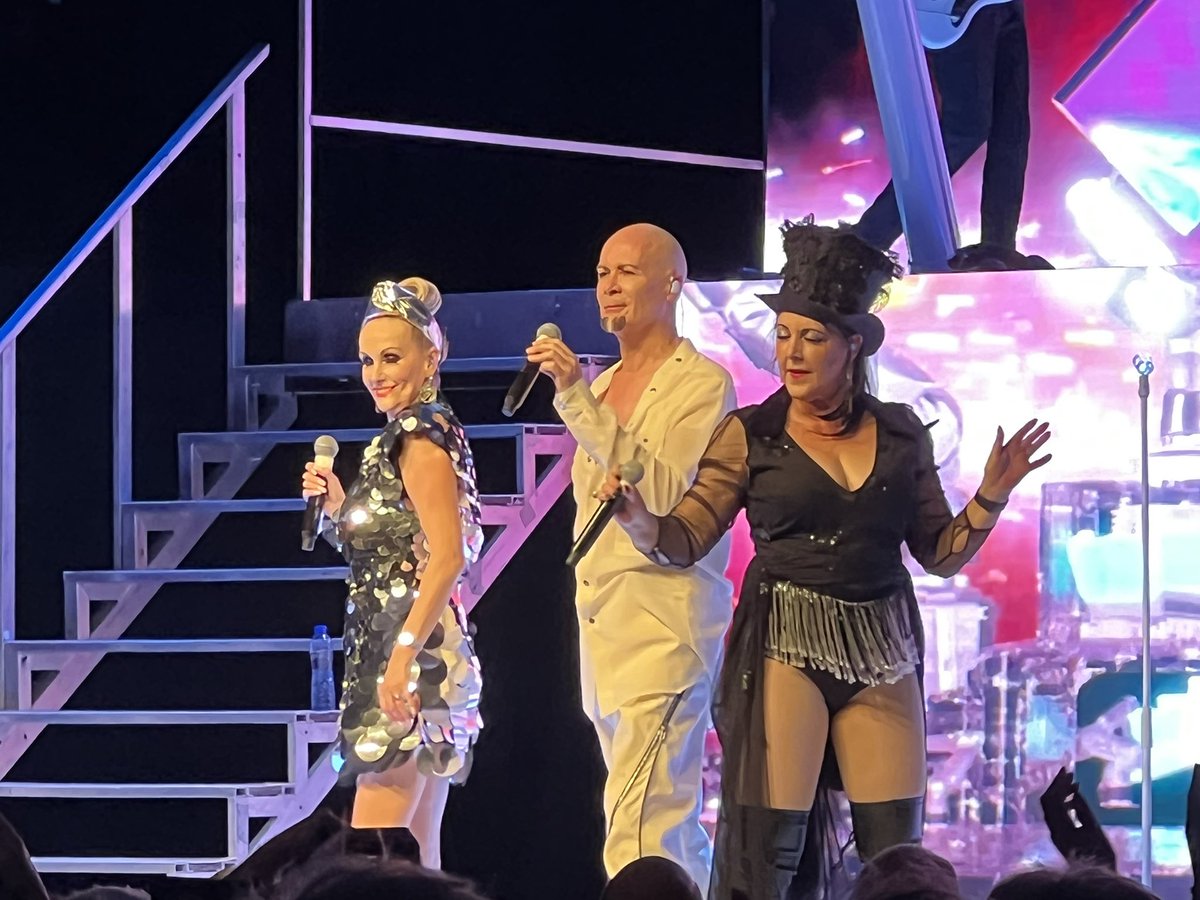 Together In Electric Dreams #Dare40 <a href="/humanleagueHQ/">THL</a> <a href="/Lubycat/">Joanne Human League</a>