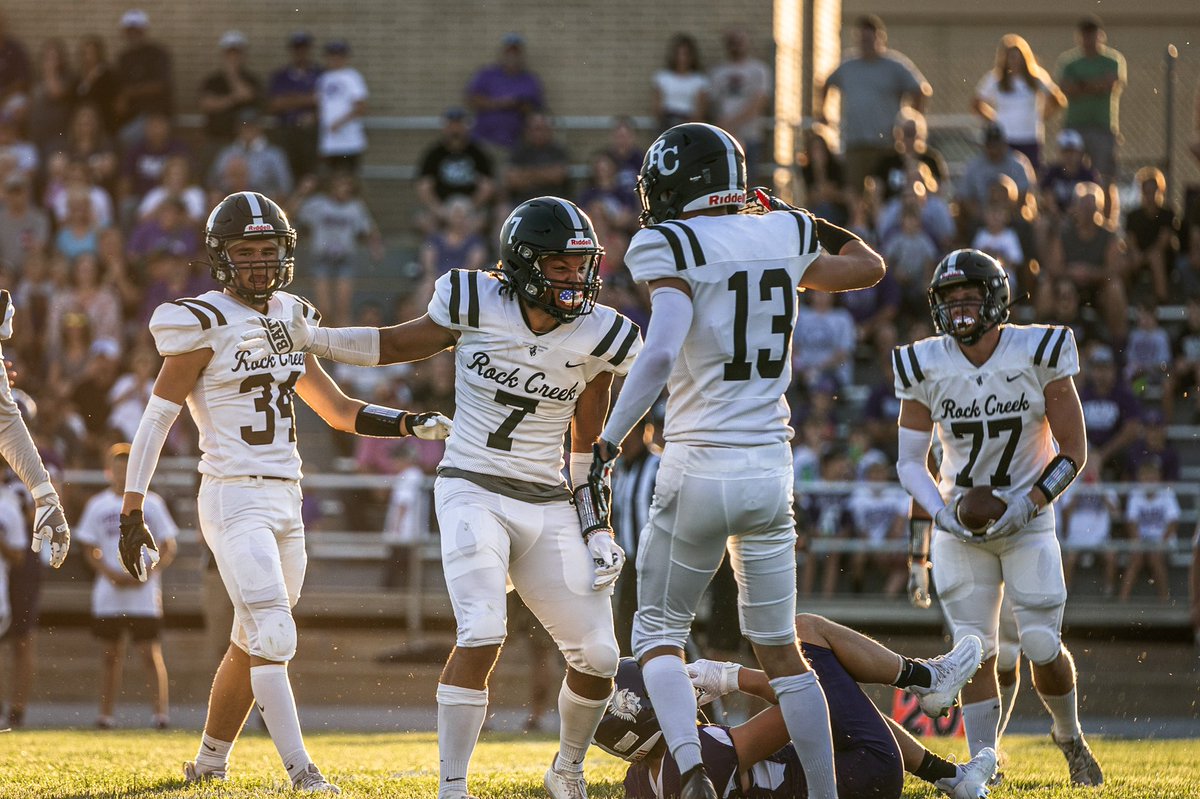 a_vanmeter28's tweet photo. We ride as one.

@RockCreekFootb1 https://t.co/3k6OQ5qazr