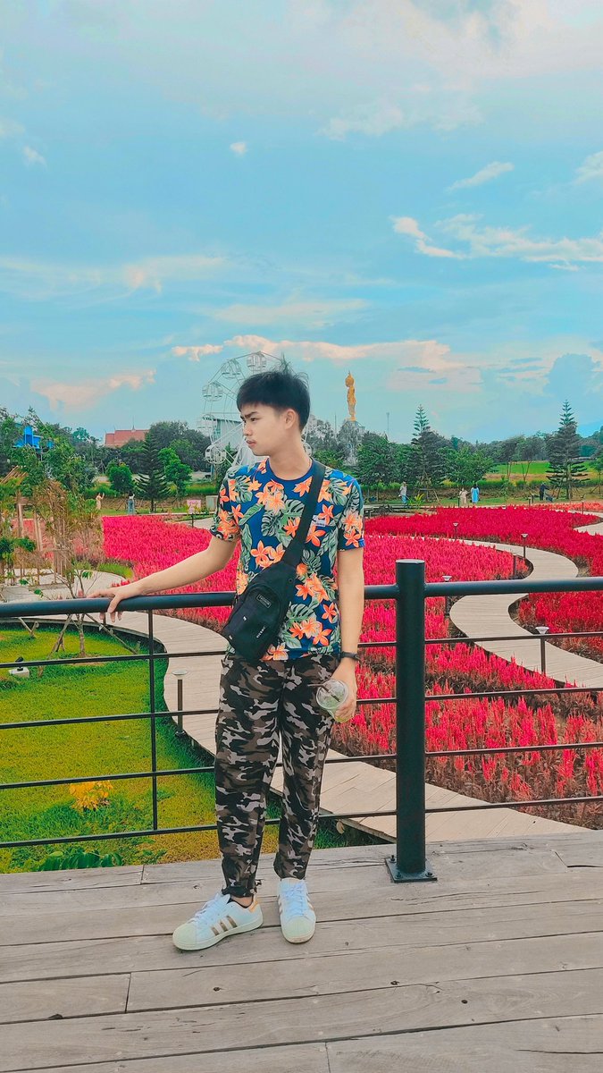 EdekKeid's tweet photo. #เพชรบูรณ์  ฮับ😋 https://t.co/SbKUXqL61i