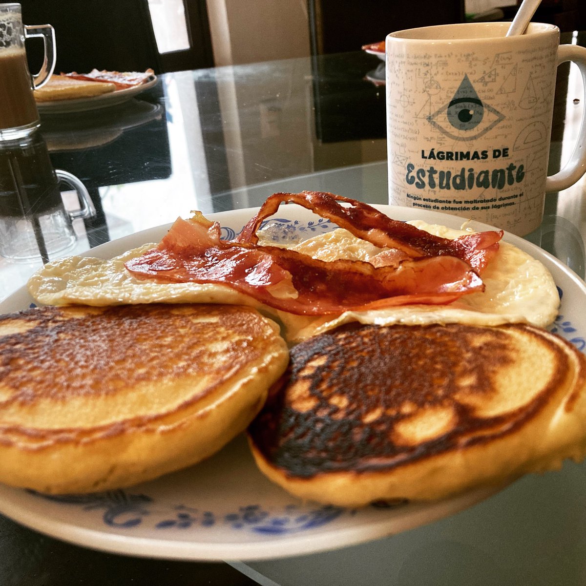 Hoy me tocó hacer el desayuno 🤤 #elprofeluis