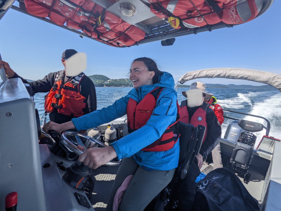 TeedLaura's tweet photo. @danielhowell My first day of fieldwork in 3 years! The pandemic and multiple illnesses kept me off a boat for 3 years. This was my first day back working on one. Pure joy ❤️ https://t.co/nLJvNDC9Sn