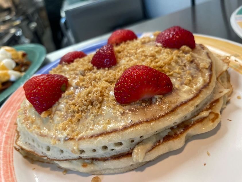 OppVillageLV's tweet photo. Order the Strawberry Cheesecake pancakes topped with graham cracker crumbles at Squeeze In in Henderson, and 10% of the pancake proceeds will go to Opportunity Village – from now until September 30! Thank you, @SqueezeIn!
#Vegas #HendersonNV #SqueezeIn #OVCommunityPartner https://t.co/QiSiMR69Rt