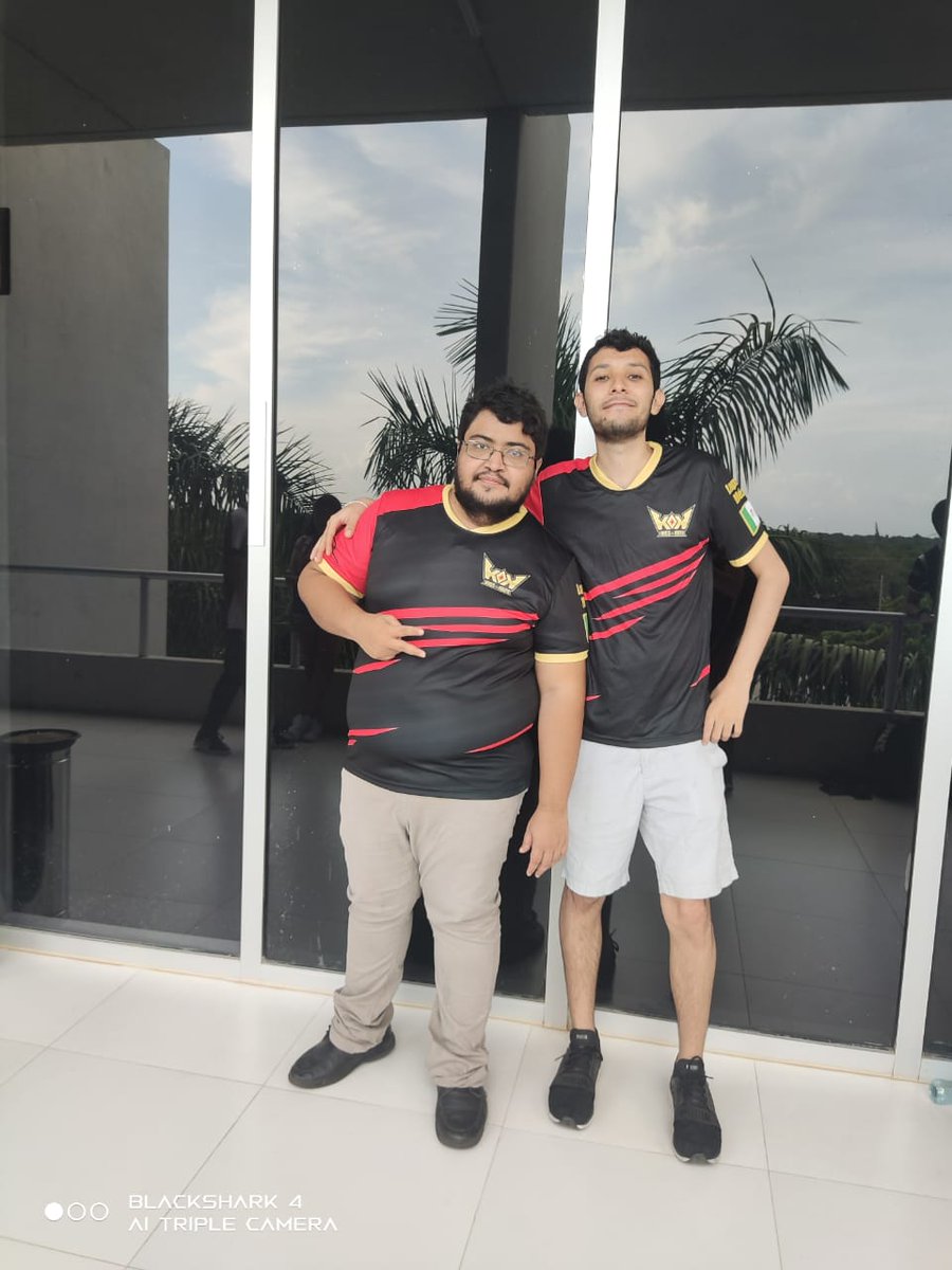 EMPEZAMOS LA GRAN FINAL NACIONAL!!

<a href="/MrMugui/">BBl MrMugui</a> y <a href="/DavidOlivarees/">David</a> se encuentran en Mérida Yucatán, México, disputando la gran final del <a href="/CrownCupTFT/">Crown Cup | Teamfight Tactics</a>, les deseamos el mayor de los éxitos para llevarnos el primer lugar

en vivo por twitch.tv/tftliga

GoKON!! KON ARMY!!