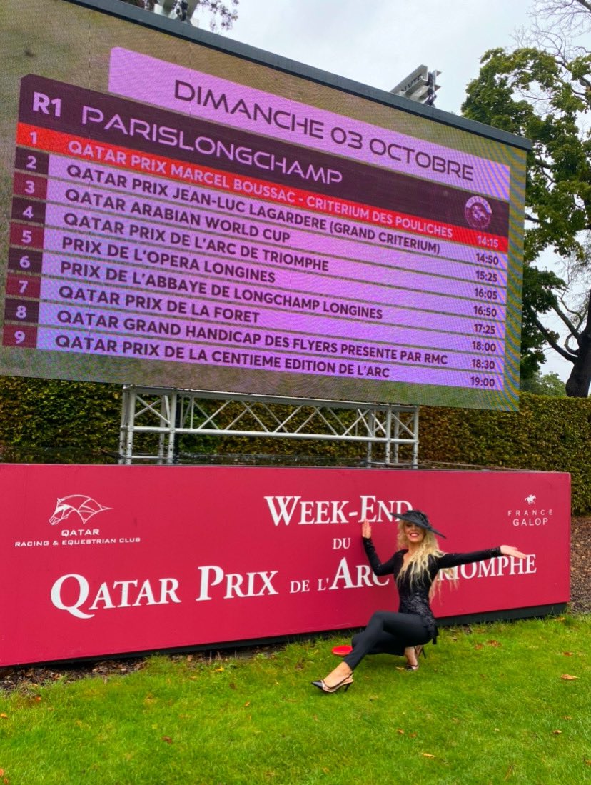 Dawnesme's tweet photo. It’s beginning to look a lot like Longchamp @francegalop 🥳

This time next month 💃🏼🏇🏼🇫🇷🍾

#Arcweekend #qpat #longchamp https://t.co/RYBs0KxhaB