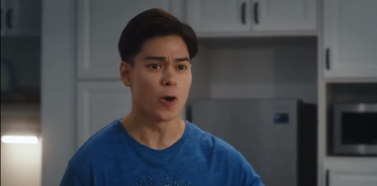 tpzashes's tweet photo. Dang a lot to unpack here in this scene🥲 tak expect pulak bapak dia kejam macam tu. Got emotional when they both started shouting at each other

#KauvsAku #KauvsAkuEp5 https://t.co/0eGr7Pp7cB