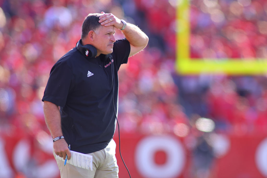 ESPNInsights's tweet photo. Rutgers punted in a goal-to-go situation in the 1st quarter. 

There has been exactly 1 punt on a goal-to-go situation by an FBS team in each of the last 4 seasons. The only other Big Ten team to punt on a 4th-and-goal in the last decade was Illinois in 2020 against Minnesota. https://t.co/IxcOqzowWW