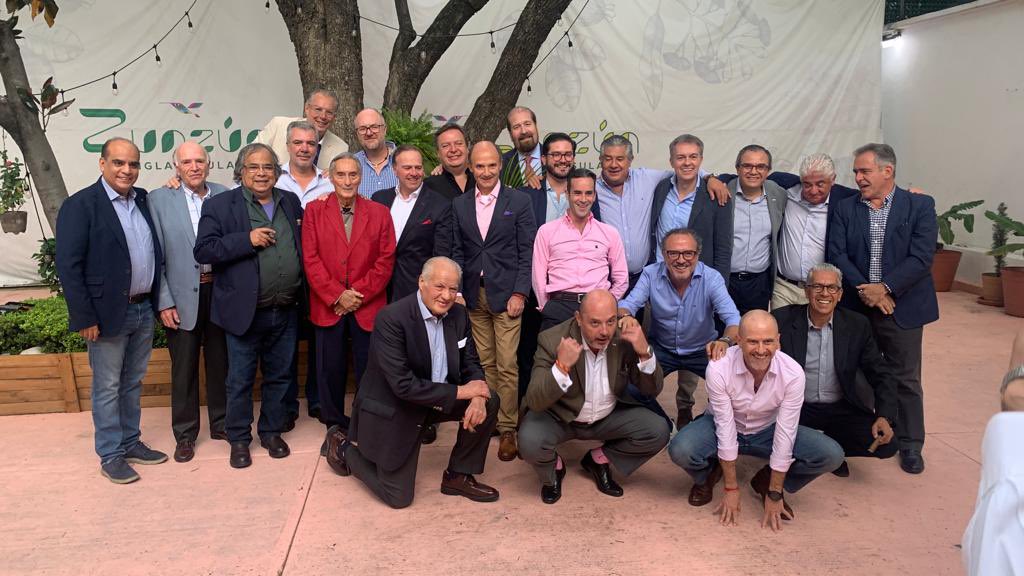 Peña Taurina 432 tweet media