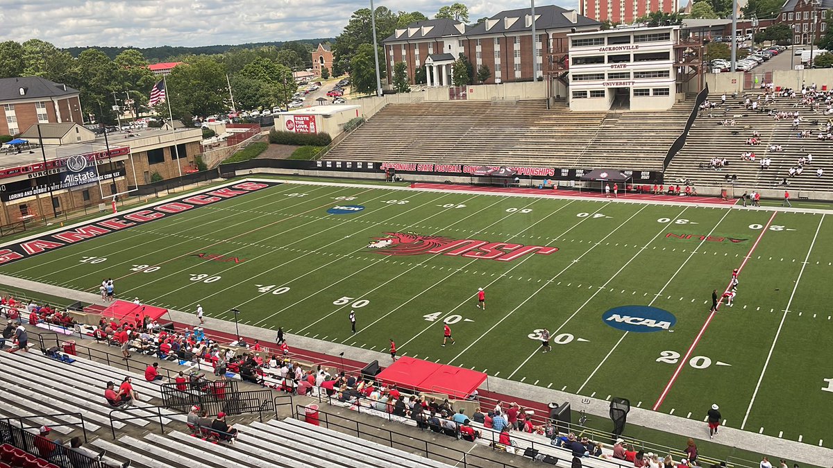 Paul_Roper's tweet photo. Keeping up @CoreyGloor’s tradition as the Davidson affiliate of #PressBoxViewz Big crowd expected at Jax State! https://t.co/0k5pVPiIbB