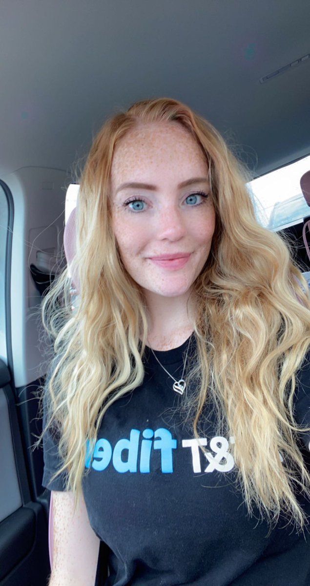 MelDavisSES's tweet photo. Ready for this fiber event today! a little rain ain’t hurt anybody 😤 https://t.co/A0TtEs7Nax