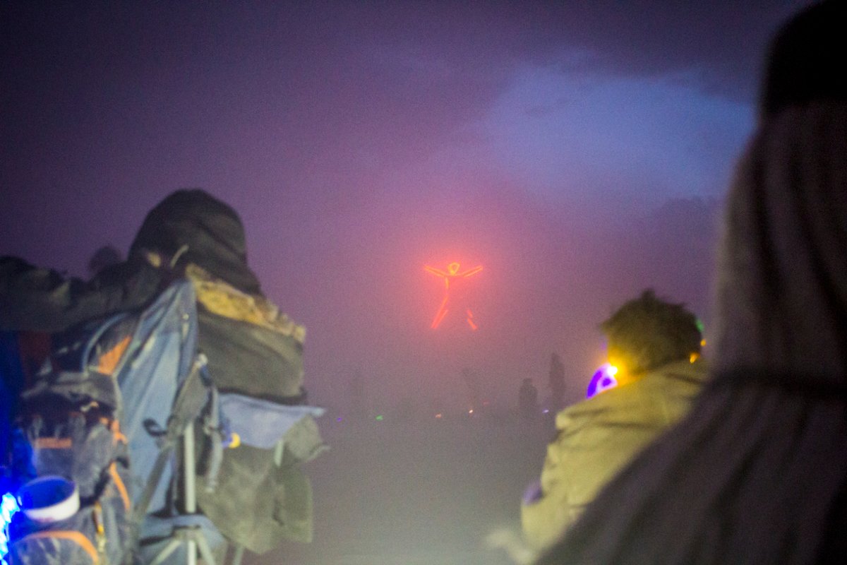 MrArash's tweet photo. It's Burn Night at #burningman2022! Tonight is when the man burns. So the whole day kinda revolves around that. Many camps begin their breakdown process so they have less work to do later. #offgridhome https://t.co/MMz98I2uDF