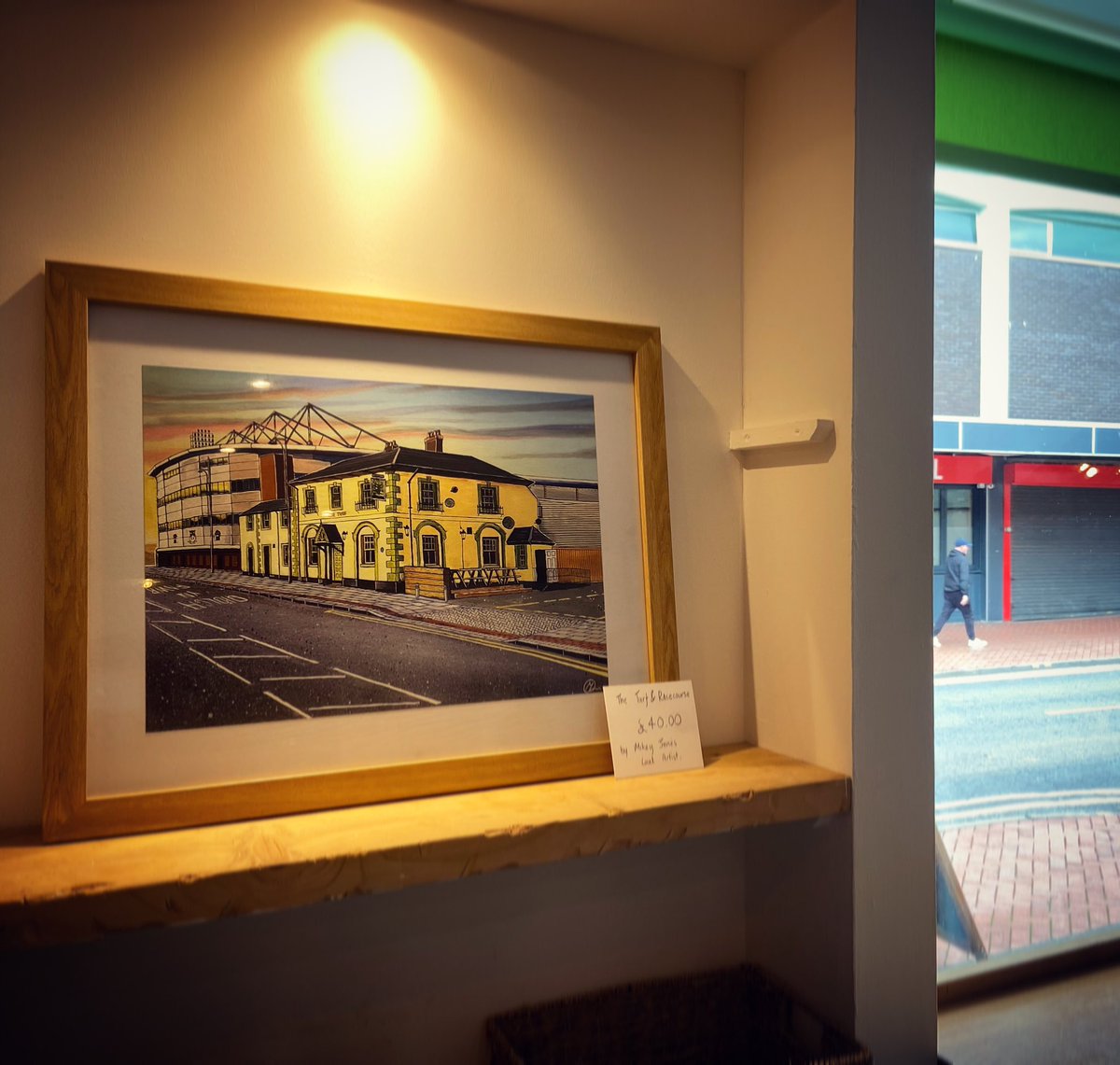 mikeyjonesart's tweet photo. Had quite a few people asking for The Racecourse/Turf prints 😊 I have them available for £40 Framed (free delivery locally size 50x40cm) #WelcometoWrexham #WrexhamFX  #Wrexham @Wrexham_AFC @wrexham https://t.co/fC0gQtminM