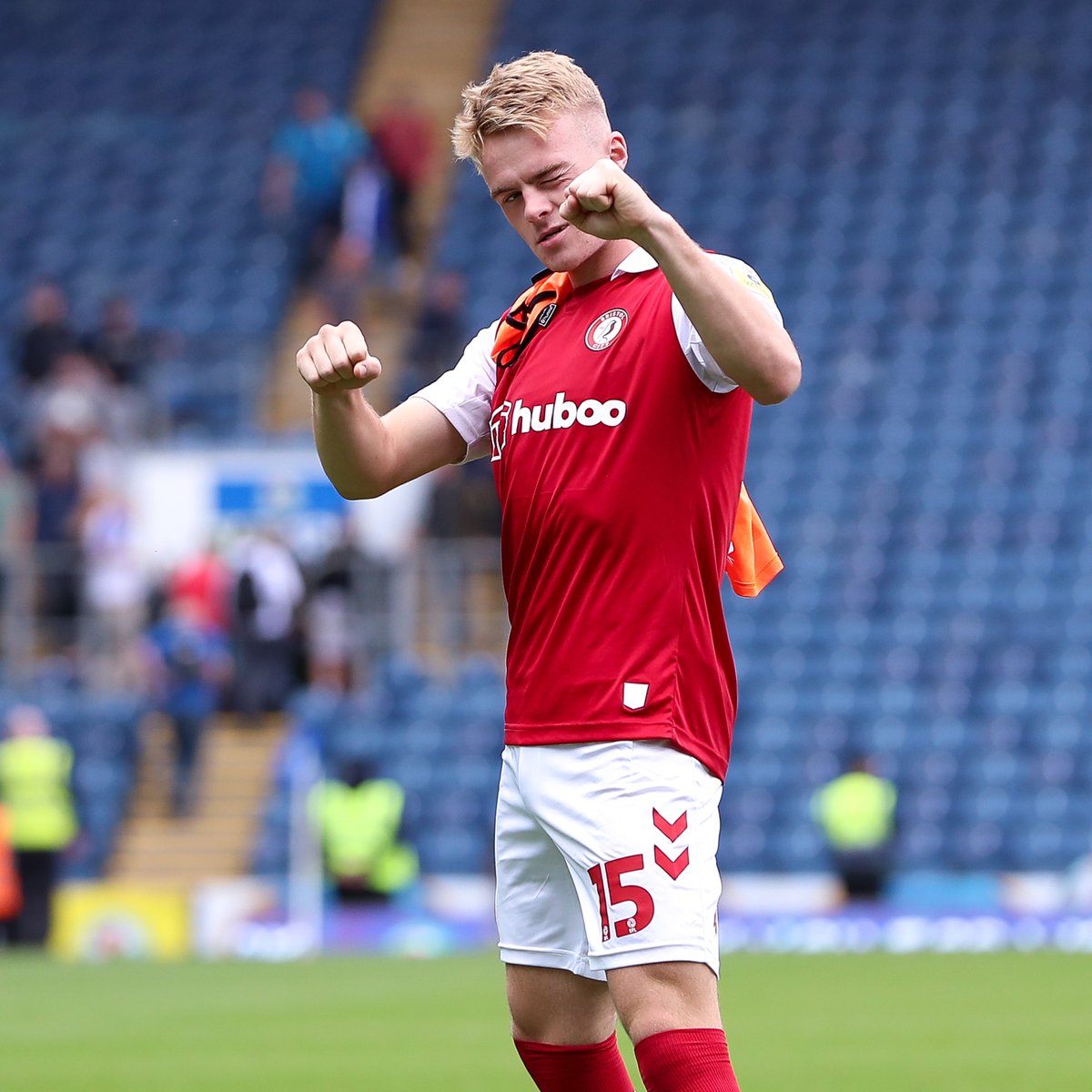 BristolCity's tweet photo. 😇 @tommyconway__ https://t.co/3VBpkq9qrf