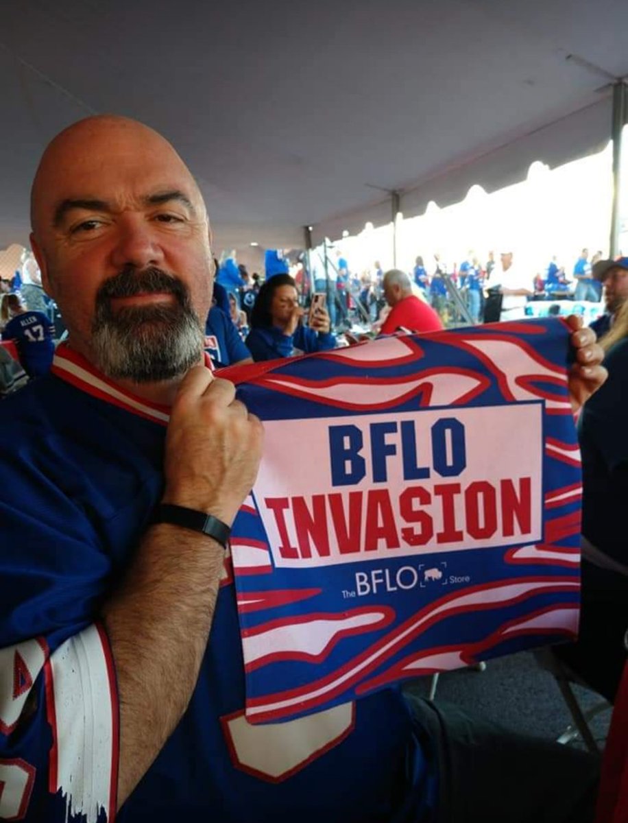 BarbaraJanese's tweet photo. @WGRZ #BeOn2 #BillsMafia #Nasville https://t.co/8BpuS85sBq