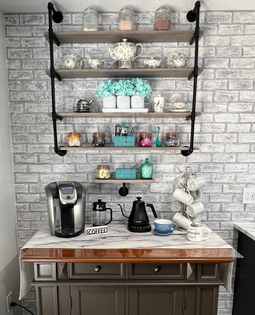 WallTheory's tweet image. We love when customers take creative liberties with our products! This project used our ClassicBrick panels in the color Limewash with a custom, grey-colored grout to give it a beautiful, rustic finish. 

You can shop these panels online: walltheory.com/collections/fa…