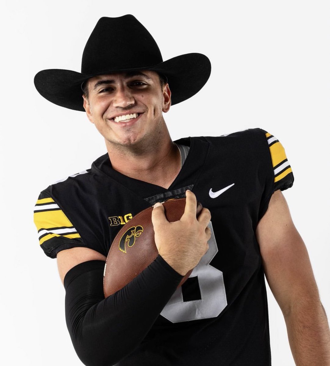 Barstool Iowa tweet media