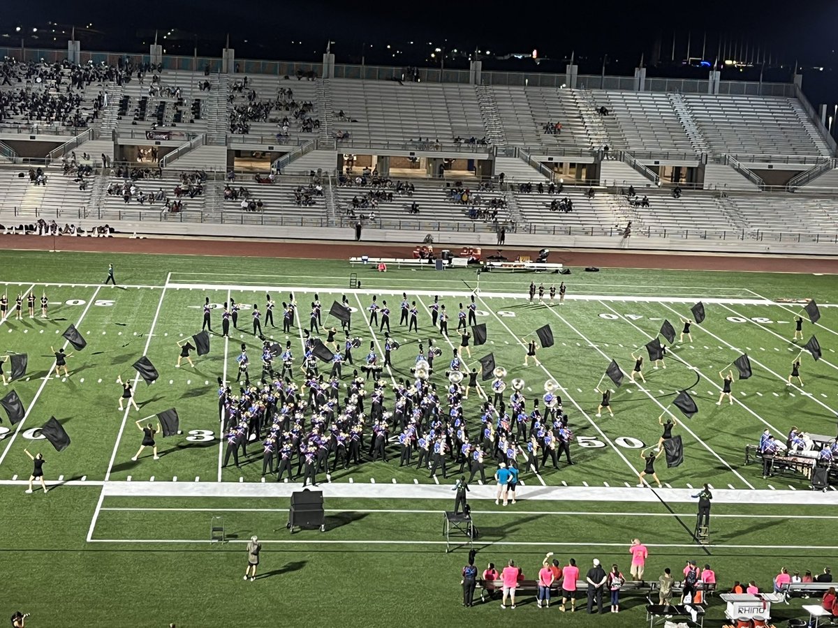 KarenEngle's tweet photo. The @ClearBrookHS spirit on display under Friday night lights! #brookstrong https://t.co/wRJd6os1K0