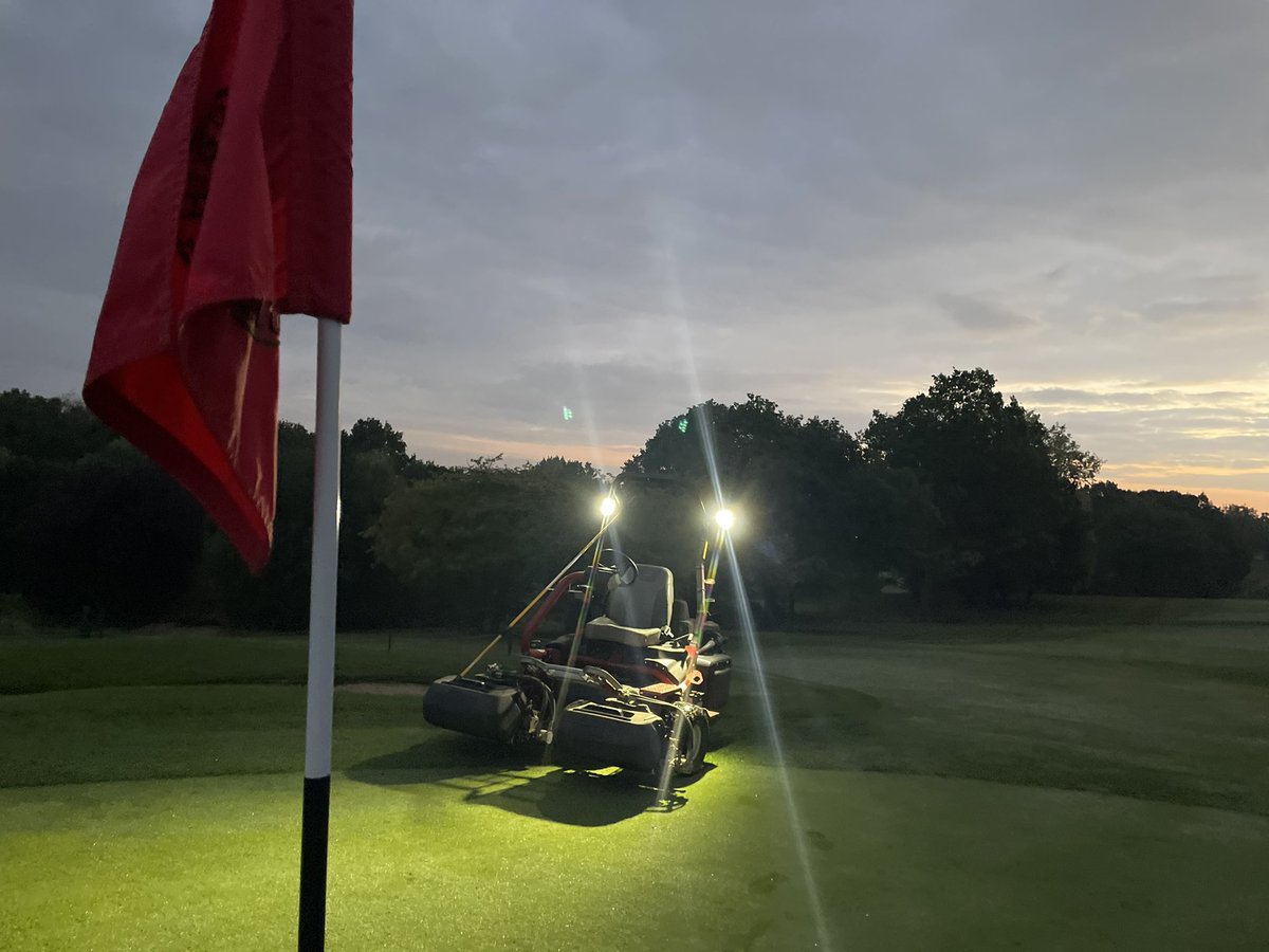 Weekend work not so bad 👌🏻