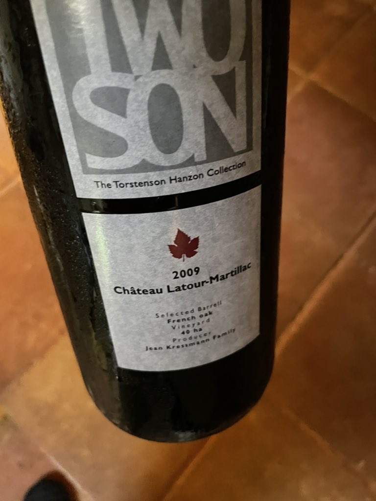 LarsTorstenson's tweet photo. Just opened this little baby - absolutely wonderful to drink now! #thetorstensonhanzoncollection #twosonclub #bordeaux #chateaulatourmartillac #pessacleognan #wonderful #winelover https://t.co/39zowpCaJO