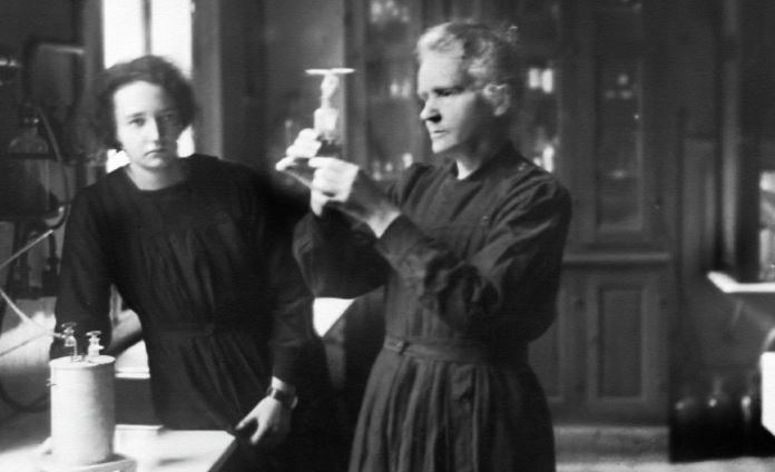 HistoryChem's tweet photo. Marie Sklodowska-Curie 
"After all, science is essentially international, and it's only through lack of historical sense that national qualities have been attributed to it"
#chemtwitter #chemistry https://t.co/xzuQUIOW3P