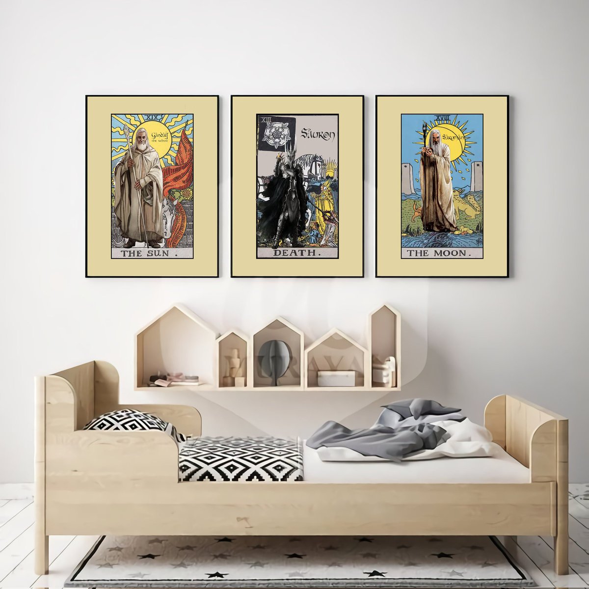 ozturktrade's tweet photo. #TheLordOfTheRings #TheRingsOfPower #Sauron #Gandalf #GreyGandalf #Saruman #TheSun #TheMoon #TheStar #3SetPoster https://t.co/2JoD5ZqkY1 https://t.co/GeTswUkxhZ