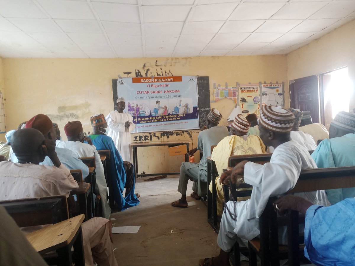 AwanaBaba's tweet photo. Town Hall Meeting with Traditional and Religious leaders in respect of ROTAVIRUS Vaccine, MNTE &amp; SCALES 3.0 which held in Gubio LGA, Borno State. https://t.co/YX5hlJIG7x