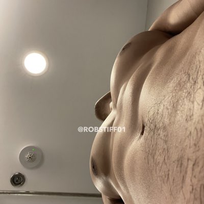 RobStiff01 tweet picture