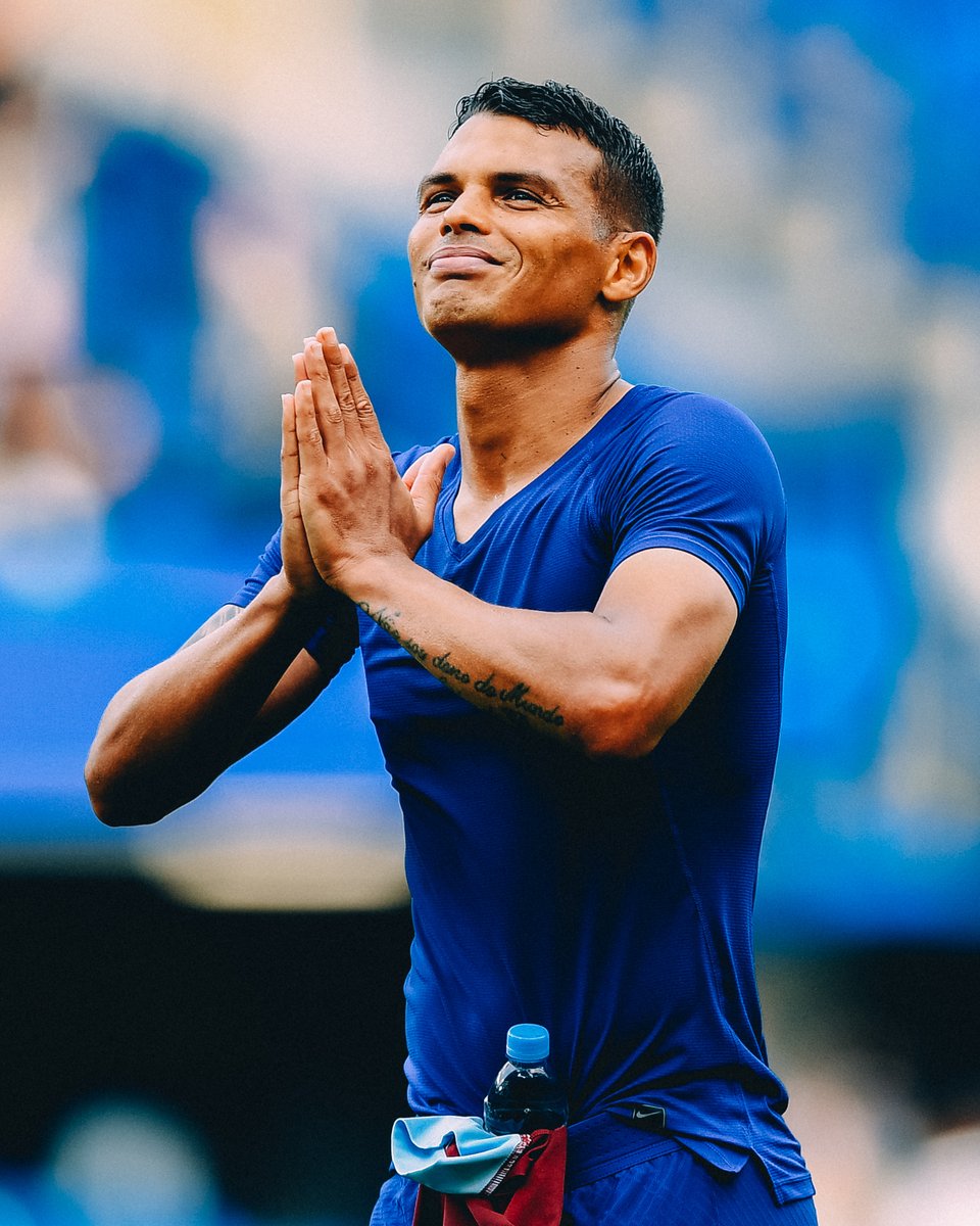 ChelseaFC's tweet photo. Oh Thiago Silva! 🎶 https://t.co/YcmHJFH3eq