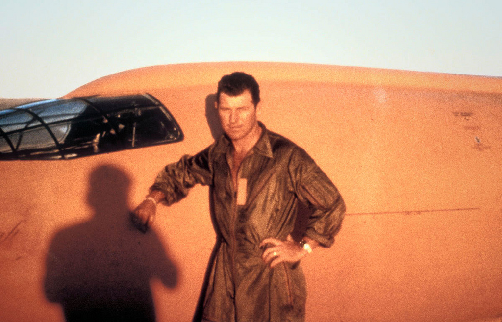 GenChuckYeager's tweet photo. Sept 4, 1947: Capt Chuck Yeager's 2nd powered flight. Telemetry failure. Flight had to be repeated.
Learn what Chuck Yeager had to say about the X-1 in his new #book 101 Chuck YEAGER-isms for sale here: https://t.co/kkFWO7dqYe https://t.co/UAIOPYKHAo