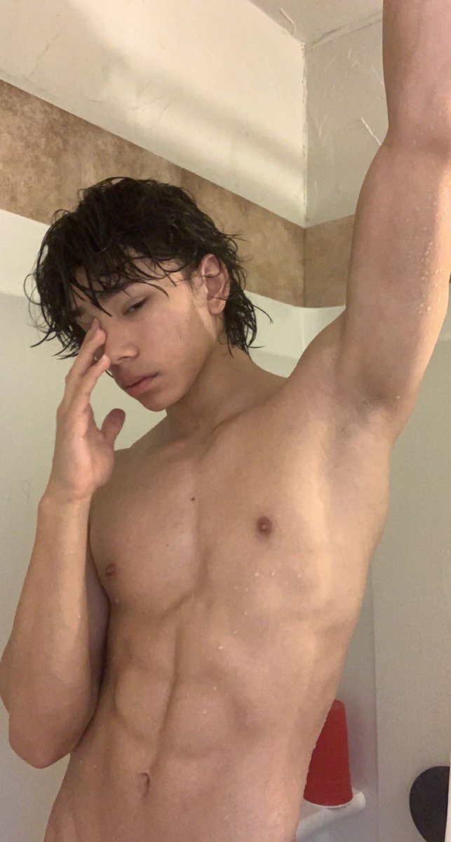 iheartcutecats's tweet image. hello twitter