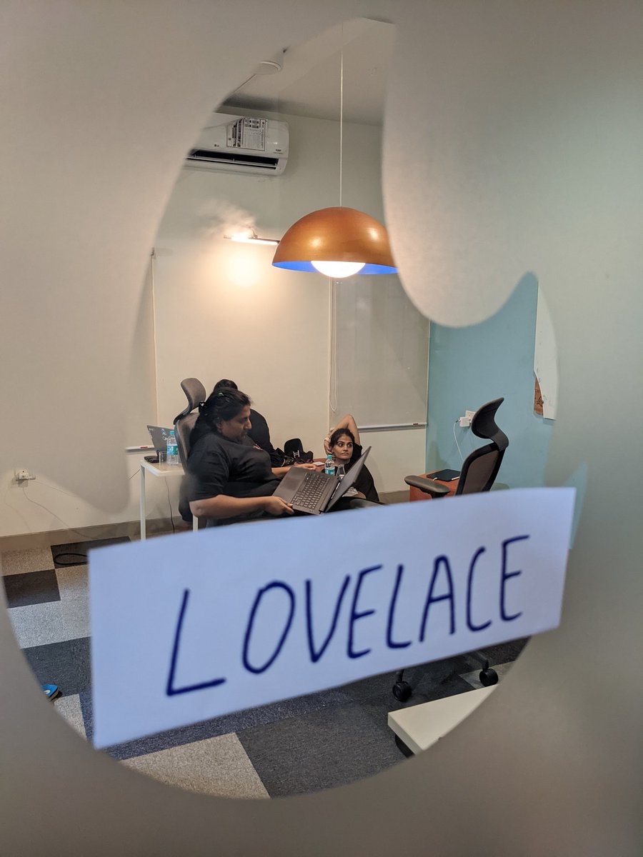 PhoenixGuildHQ's tweet photo. Intense building and mentoring sessions at the hacker house!! 🔥🔥

#notyourcryptobro https://t.co/N6GU4WVzfF
