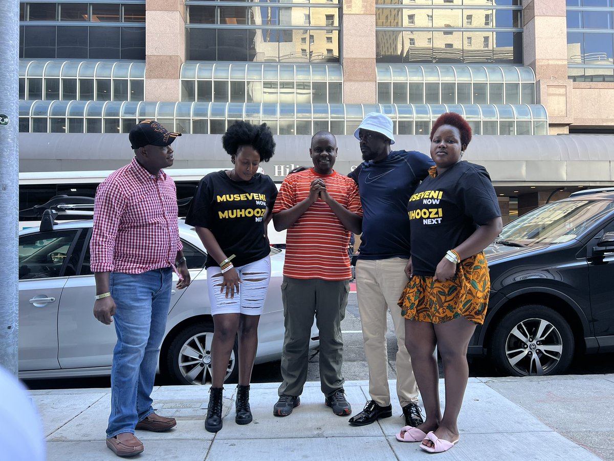 BalaamBarugahar's tweet photo. We are Spreading the Most interesting Gospel beyond Uganda.We shall Cover the World thank You California State. Next Stop is Minnesota,North Coroline Charlote &amp; UK London.  @mkainerugaba @KagutaMuseveni https://t.co/46yHsE1ftZ
