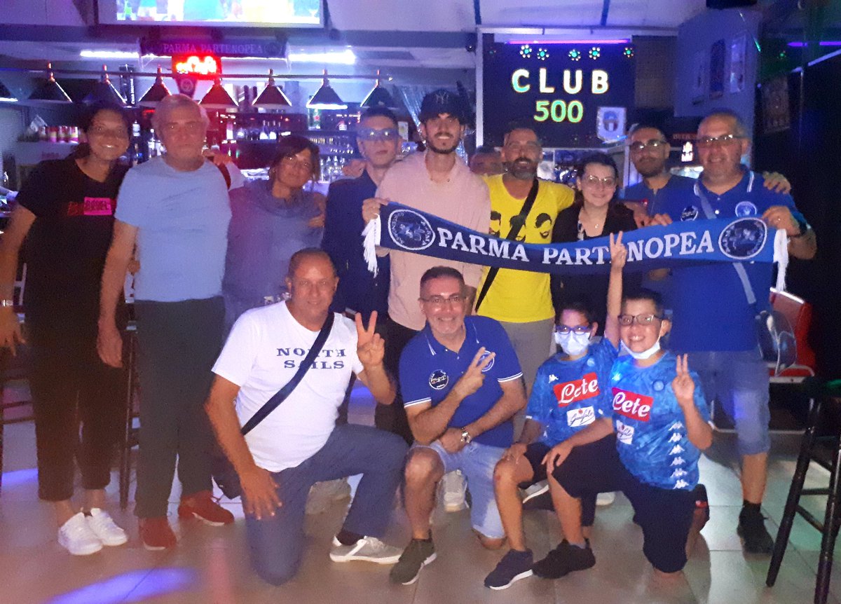 ParmaPartenopea's tweet photo. Poveri aquilottiii.....avete perso la...partitaaaa!
Ma che capit?ACett Cett!
#SSLazio #SSCNapoli #SerieA #ParmaPartenopea #Club500Parma #ABurini #ForzaNapoliSempre #MalCheVada #StiamoInsieme #SpallaASpalla https://t.co/ua7dkgTdi8