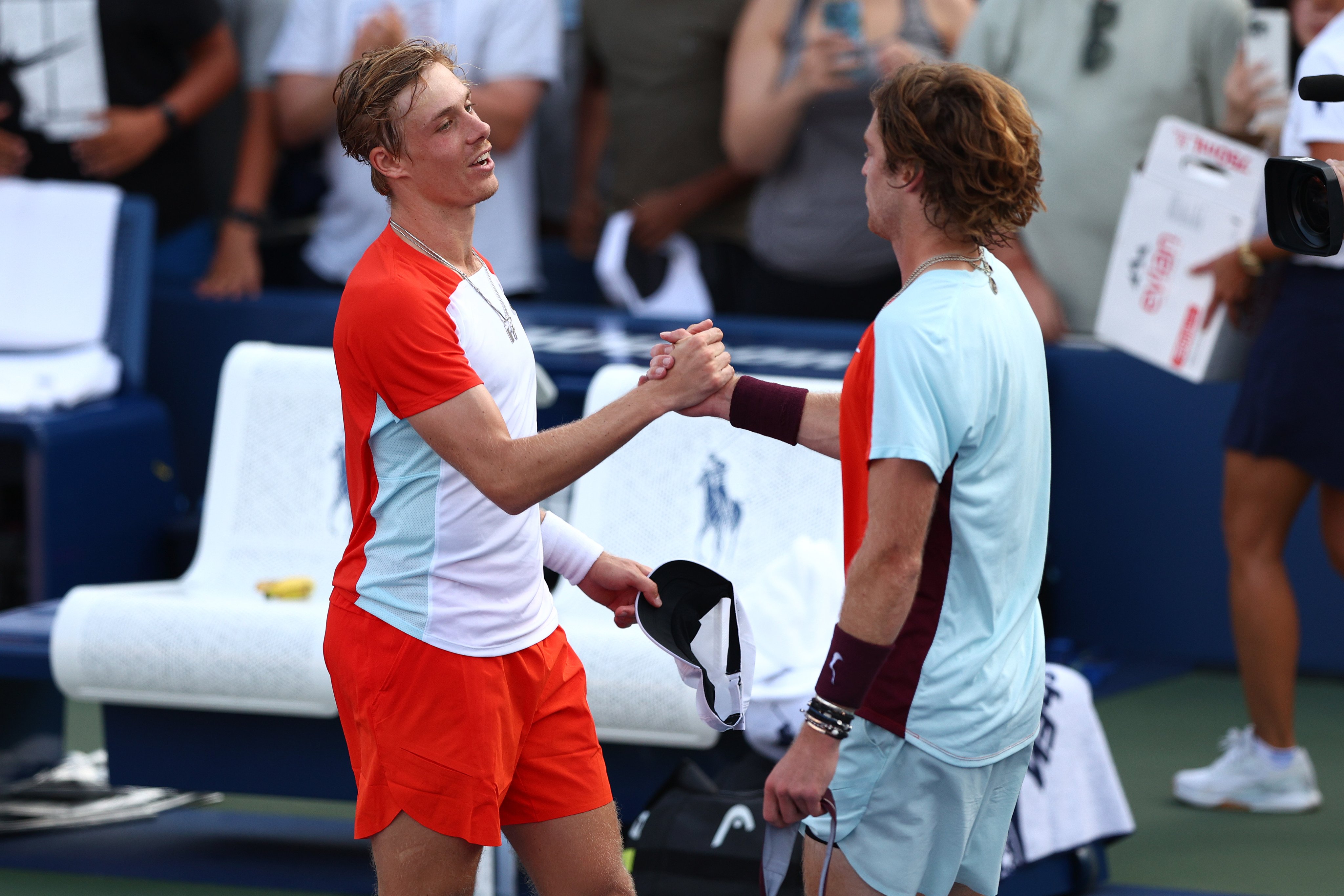 Andrey Rublev beats Denis Shapovalov in a 5-set classic