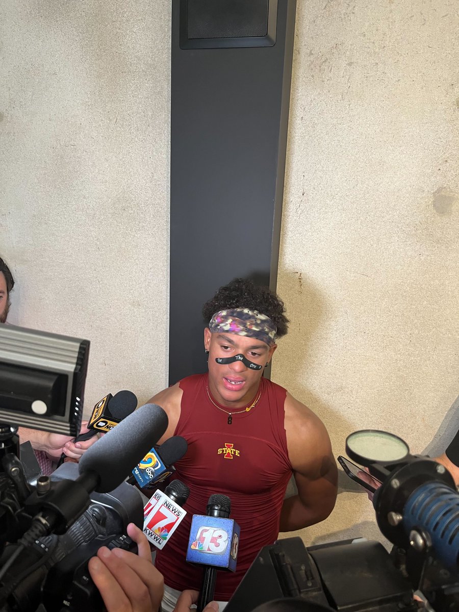 “I saw it for two years behind Brock,” X says about Dekkers. “I saw him continue to get better every day. And I just saw the kind of quarterback he was.”