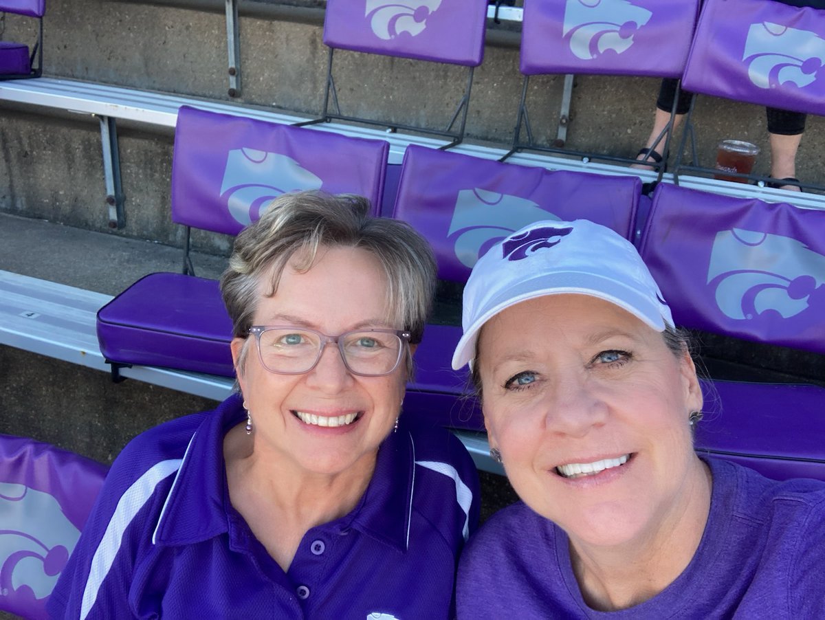kstatelib_dean's tweet photo. #KStateFB https://t.co/itXxatbX4Z